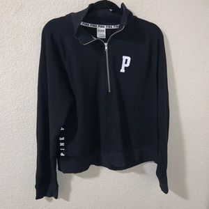 Pink sweater in black